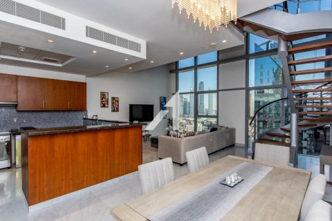 Зняти в оренду дуплекс в DIFC, Дубай, ОАЕ 2 спальні, 150м2, № 693620 - фото 4