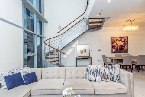 Duplex u gradu DIFC, Dubai, UAE 2 spavaće sobe, 150 m2 Br. 693620