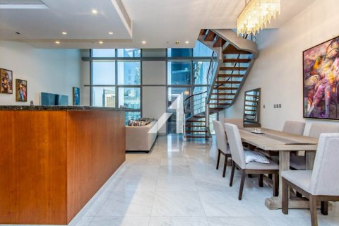 Зняти в оренду дуплекс в DIFC, Дубай, ОАЕ 2 спальні, 150м2, № 693620 - фото 5