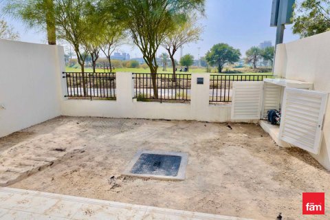 Villa te koop in Dubai, VAE 4 slaapkamers, 154.1 vr.m., nr 692999 - foto 22