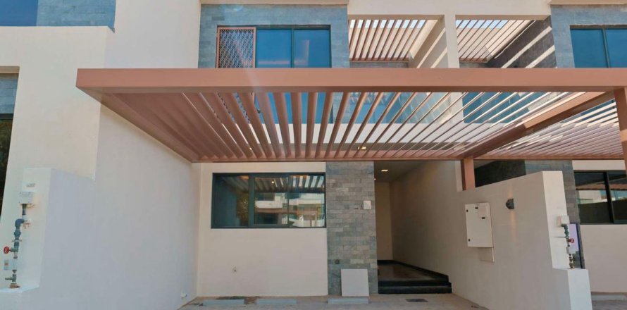 Villa in Dubai, VAE 4 slaapkamers, 154.1 vr.m. nr 692999