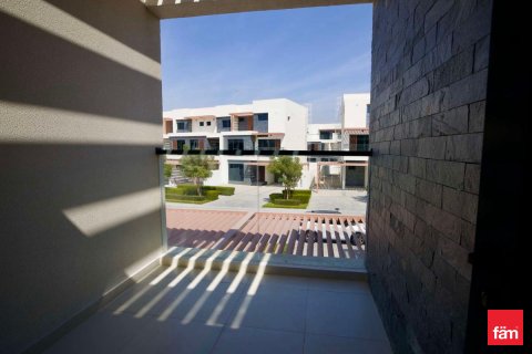 Villa te koop in Dubai, VAE 4 slaapkamers, 154.1 vr.m., nr 692999 - foto 17