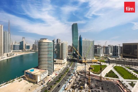Apartament në Business Bay, Dubai, Emiratet e Bashkuara Arabe 2 dhoma gjumi, 108 m2. № 692998 - Foto 12