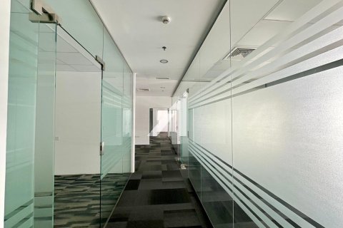 Зняти в оренду офіс в Дубай Инвестмент Парк, ОАЕ 722м2, № 691963 - фото 13