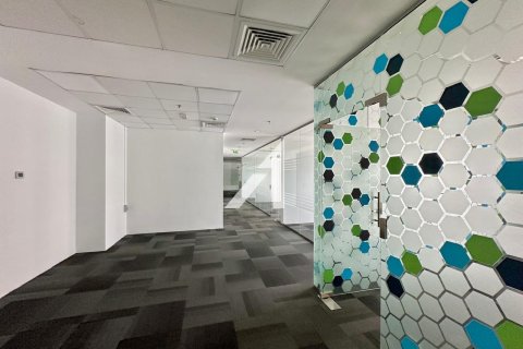 Зняти в оренду офіс в Дубай Инвестмент Парк, ОАЕ 722м2, № 691963 - фото 6