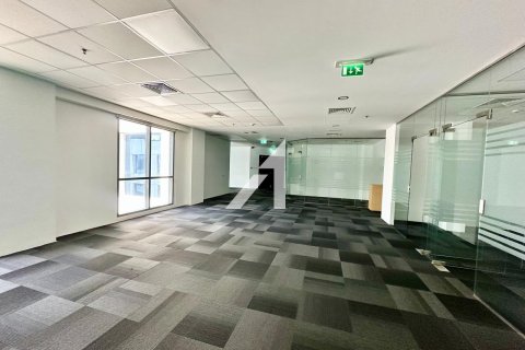 Зняти в оренду офіс в Дубай Инвестмент Парк, ОАЕ 722м2, № 691963 - фото 7