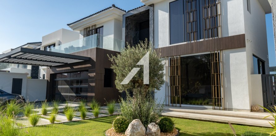 ویلا در Palm Jumeirah، Dubai ، امارات متحده عربی 6 خوابه ، 511 متر مربع.  شماره 691965