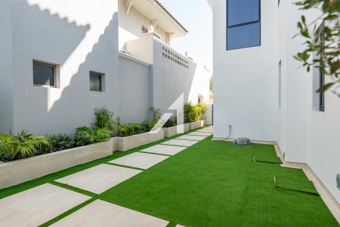 ویلا برای فروش در Palm Jumeirah، Dubai، امارات متحده عربی 6 خوابه ، 511 متر مربع ، شماره 691965 - تصویر 18