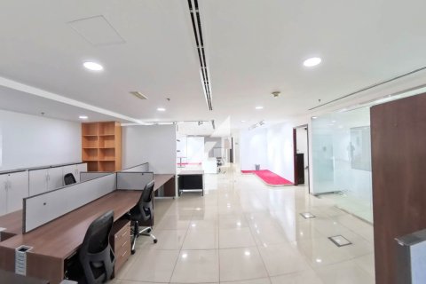 Зняти в оренду офіс в Джумейра Лейк Тауэрс, Дубай, ОАЕ 246м2, № 691961 - фото 12