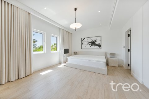 Villa à vendre à  Meadows, Dubai, EAU 5 chambres, 418.06 m2 № 733047 - photo 15
