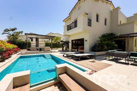 Arabian Ranches, Dubai, UAE의 판매용 빌라 침실 5개, 501.21제곱미터 번호 733046 - 사진 2