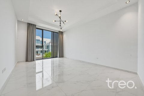 Villa till försäljning i Jumeirah Park, Dubai, UAE 5 sovrum, 591.7 kvm Nr. 733043 - fotografi 22