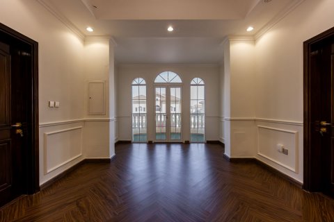 Komerční nemovitost v Baniyas, Abu Dhabi, SAE 5 ložnice, 508 m² Č.: 594963 - fotografie 9