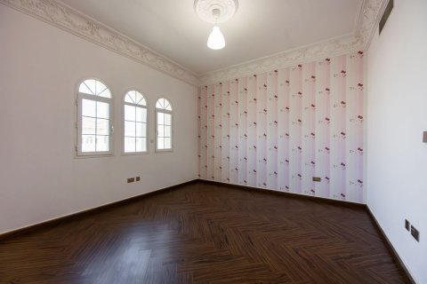 Komerční nemovitost v Baniyas, Abu Dhabi, SAE 5 ložnice, 508 m² Č.: 594963 - fotografie 12
