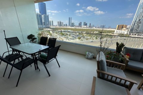 Apartment in Al Reem Island, Abu Dhabi, UAE 2 bedrooms, 214 sq.m. № 595069 - photo 18