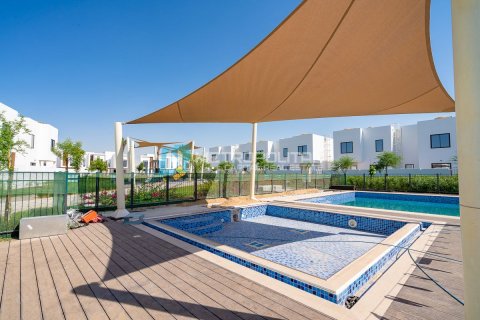 Řadový dům v Al Ghadeer, Abu Dhabi, SAE 3 ložnice, 199 m² Č.: 595072 - fotografie 20