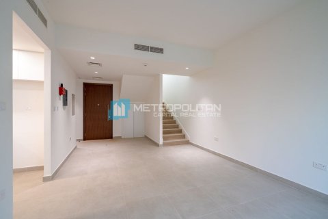Řadový dům v Al Ghadeer, Abu Dhabi, SAE 3 ložnice, 199 m² Č.: 595072 - fotografie 2