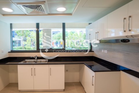 Řadový dům na Saadiyat Island, Abu Dhabi, SAE 3 ložnice, 183.9 m² Č.: 571804 - fotografie 13