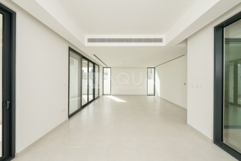 Willa na sprzedaż w Arabian Ranches 3, Dubai, ZEA 4 sypialnie, 491.9 mkw., nr 680311 - zdjęcie 2