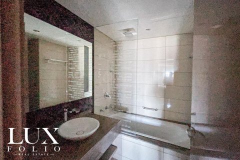 Business Bay, Dubai, UAE의 임대용 아파트 침실 2개, 141제곱미터 번호 628340 - 사진 21