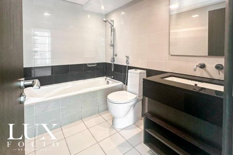 Apartmen di Downtown Dubai (Downtown Burj Dubai), Dubai, UAE 2 bilik tidur, 124 meter persegi № 628341 - foto 13