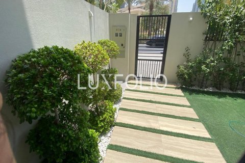 阿联酋 Dubai Jumeirah Village Circle 待租 : 4 卧, 189 平方米 , 编号628296 - 照片 18