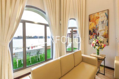 Villa in affitto a Palm Jumeirah, Dubai, EAU 4 camere da letto, 622 mq. № 628297 - foto 29