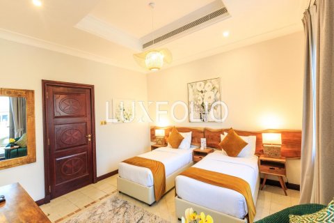 Villa in affitto a Palm Jumeirah, Dubai, EAU 4 camere da letto, 622 mq. № 628297 - foto 17