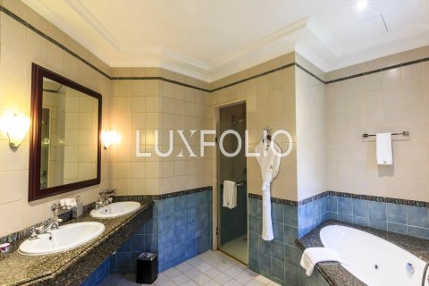 Villa in affitto a Palm Jumeirah, Dubai, EAU 4 camere da letto, 622 mq. № 628297 - foto 23