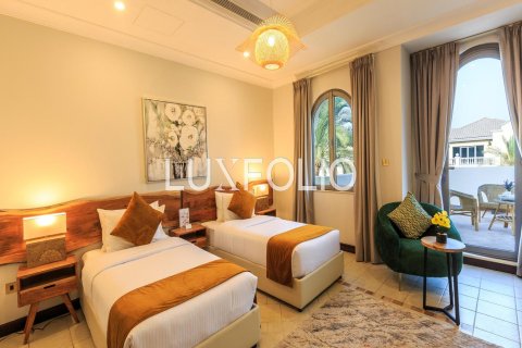 Villa in affitto a Palm Jumeirah, Dubai, EAU 4 camere da letto, 622 mq. № 628297 - foto 14