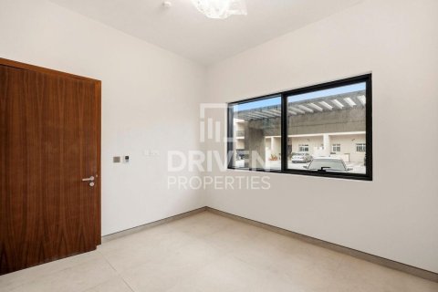 Villa in affitto a Al Furjan, Dubai, EAU 4 camere da letto, 223.99 mq. № 746745 - foto 7