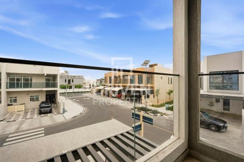 Villa in affitto a Al Furjan, Dubai, EAU 4 camere da letto, 223.99 mq. № 746745 - foto 16