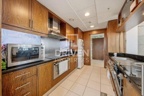 Apartment in Downtown Dubai (Downtown Burj Dubai), Dubai, UAE 3 bedrooms, 221.02 sq.m. № 746742 - photo 5