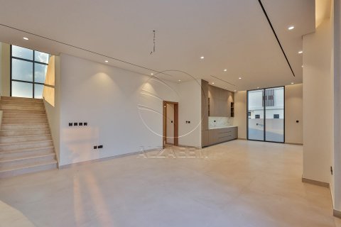 Vila na Yas Island, Abu Dhabi, SAE 5 ložnice, 525 m² Č.: 614982 - fotografie 2