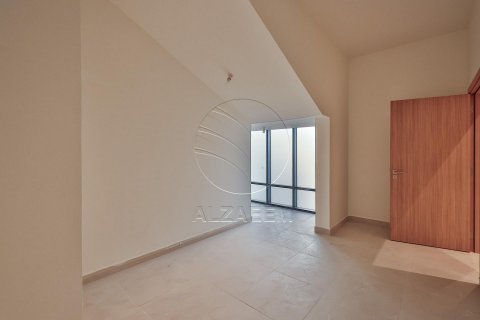 Vila na Yas Island, Abu Dhabi, SAE 5 ložnice, 525 m² Č.: 614982 - fotografie 12