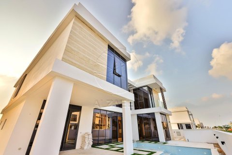 Vila na Yas Island, Abu Dhabi, SAE 5 ložnice, 525 m² Č.: 614982 - fotografie 1
