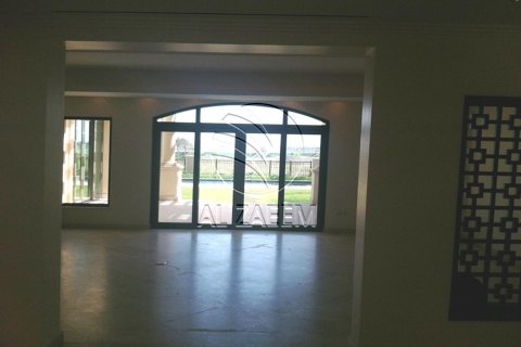 Villa on the Saadiyat Island, Abu Dhabi, UAE 4 bedrooms, 695 sq.m. № 616021 - photo 7