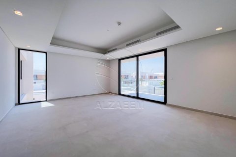 Vilë në Saadiyat Island, Abu Dhabi, Emiratet e Bashkuara Arabe 5 dhoma gjumi, 894 m2. № 616019 - Foto 14