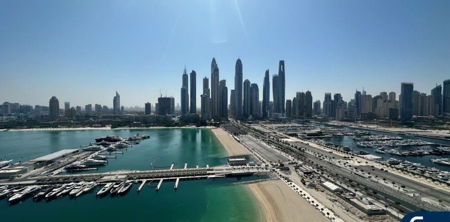 Byt v Dubai Harbour, Dubai, SAE 3 ložnice, 195 m² Č.: 667199