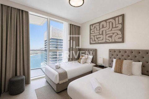 Apartment in Dubai Harbour, Dubai, UAE 3 bedrooms, 152.64 sq.m. № 762574 - photo 5