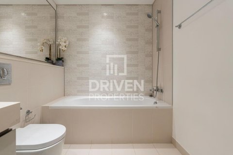 Appartement te huur in Dubai Harbour, Dubai, VAE 2 slaapkamers, 129.51 vr.m., nr 762579 - foto 17