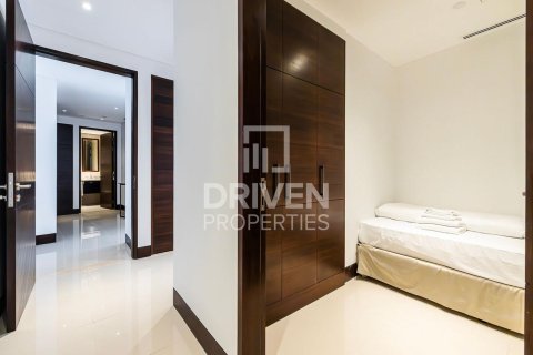 Apartmen di Downtown Dubai (Downtown Burj Dubai), Dubai, UAE 5 bilik tidur, 290.69 meter persegi № 762580 - foto 20