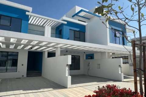 Stadthaus zur Miete in Damac Lagoons, Dubai, VAE 5 Schlafzimmer, 220 m2 Nr. 691806 - Foto 2