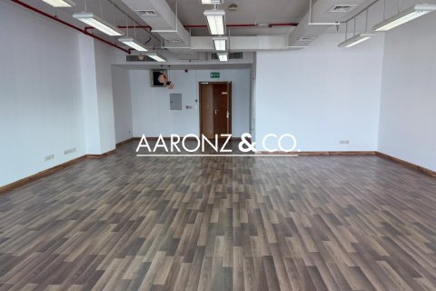 Business Bay, Dubai, BAE’de office 102 m&sup2; No 681173