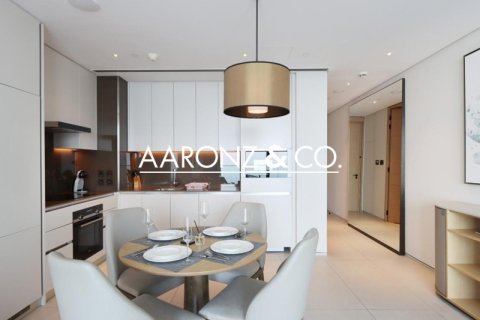 Appartement te koop in Jumeirah Beach Residence, Dubai, VAE 1 slaapkamer, 75 vr.m., nr 681177 - foto 11