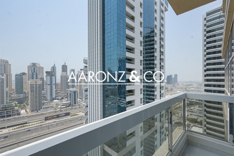 Apartament în Jumeirah Lake Towers, Dubai, EAU 1 dormitor, 72 mp.  №681178