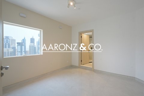 Appartamento in vendita a Jumeirah Lake Towers, Dubai, EAU 1 camera da letto, 72 mq. № 681178 - foto 5