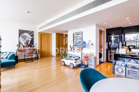 Apartment in Jumeirah, Dubai, UAE 1 bedroom, 146 sq.m. № 601980 - photo 5