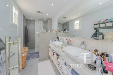 Townhouse in The Springs, Dubai, UAE 3 bedrooms, 228 sq.m. № 586414 - photo 12