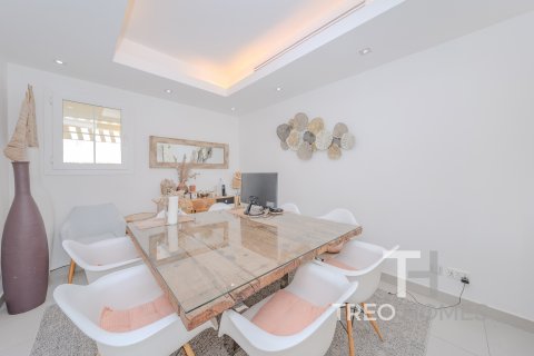 Townhouse in The Springs, Dubai, UAE 3 bedrooms, 228 sq.m. № 586414 - photo 5